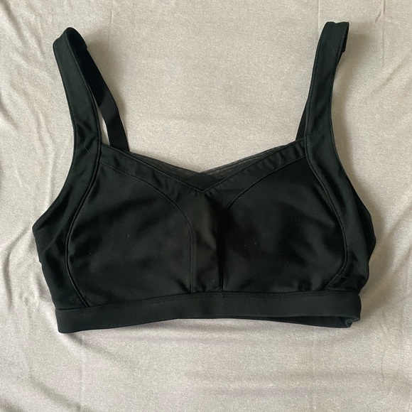 Fabletics Sports Bra - Picture 6 of 11